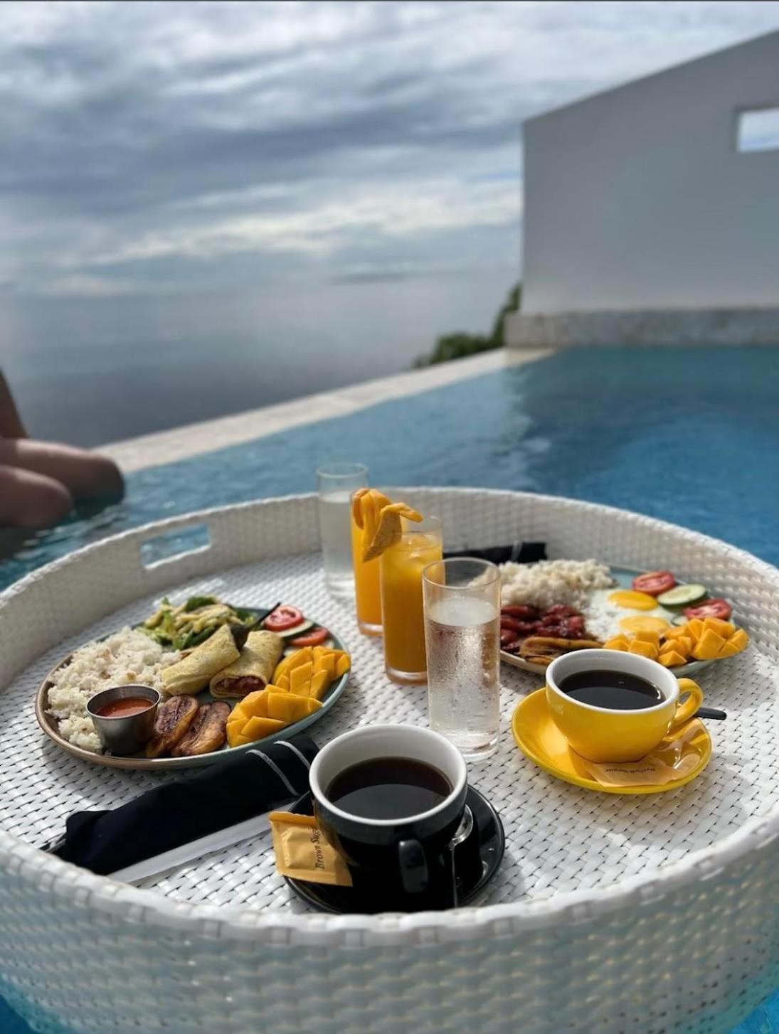 Dauis Epic Suites Bohol Adults Only מראה חיצוני תמונה