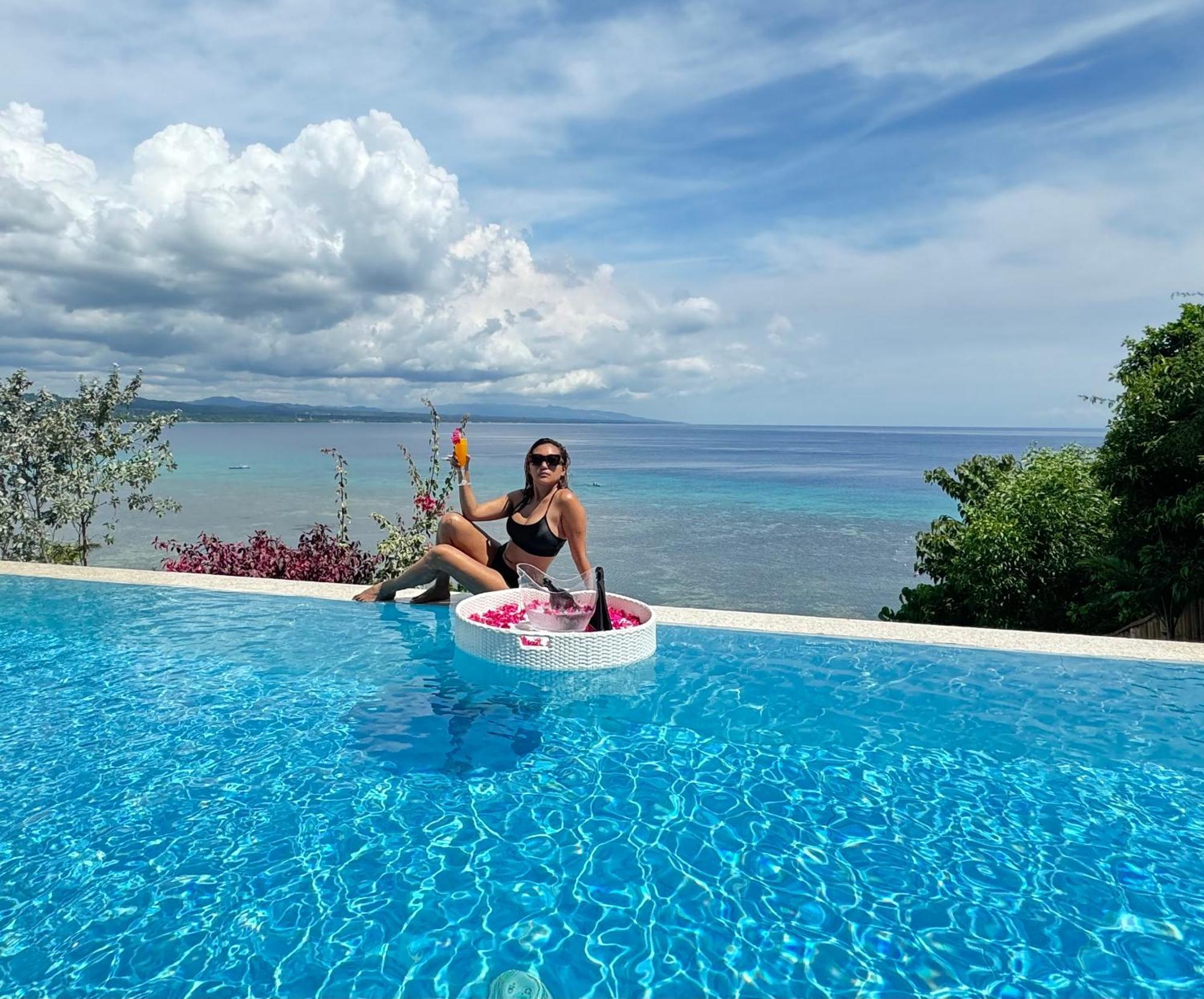Dauis Epic Suites Bohol Adults Only מראה חיצוני תמונה