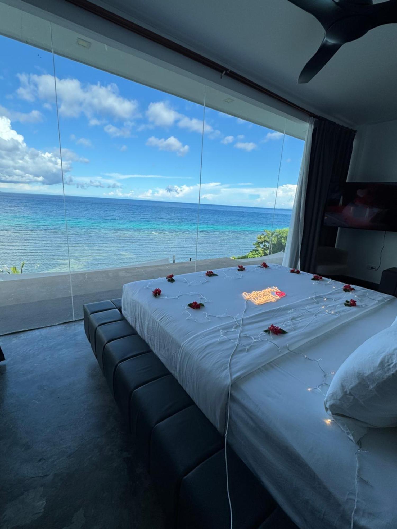 Dauis Epic Suites Bohol Adults Only מראה חיצוני תמונה